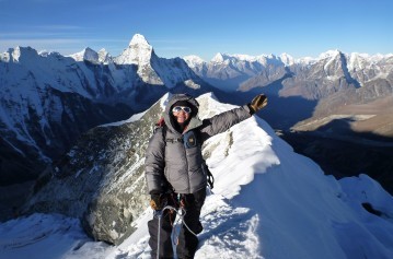  Island Peak Climbing