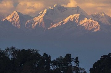Kanchenjunga North Base Camp Trek 