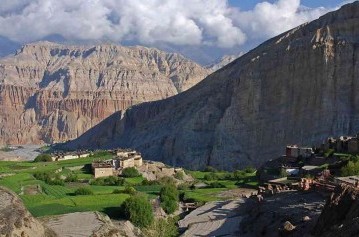 Upper Mustang Trek (DamodarKunda) 
